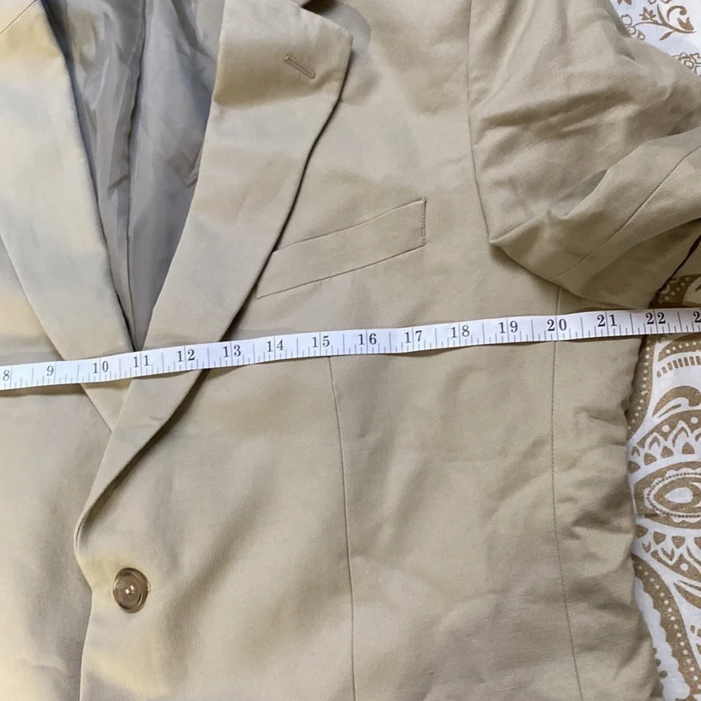 Banana Republic  khakis blazer made in Egypt size 42R